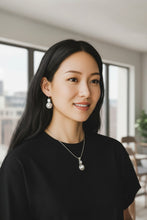 Eternal Glow – Sterling Silver and Mother of Pearl Set